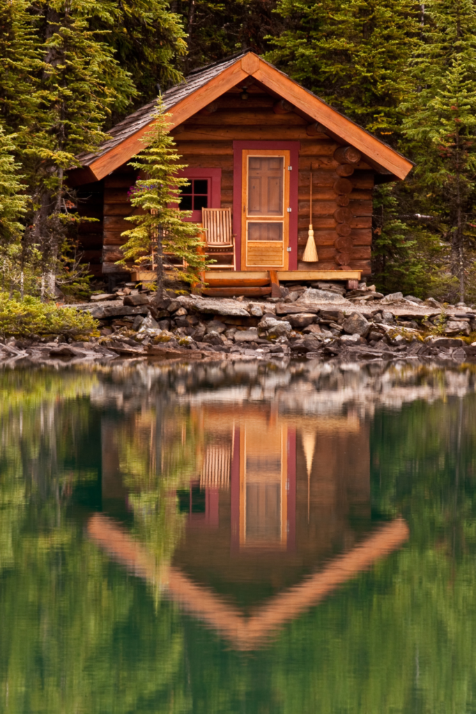 cosy cabin on the lake 