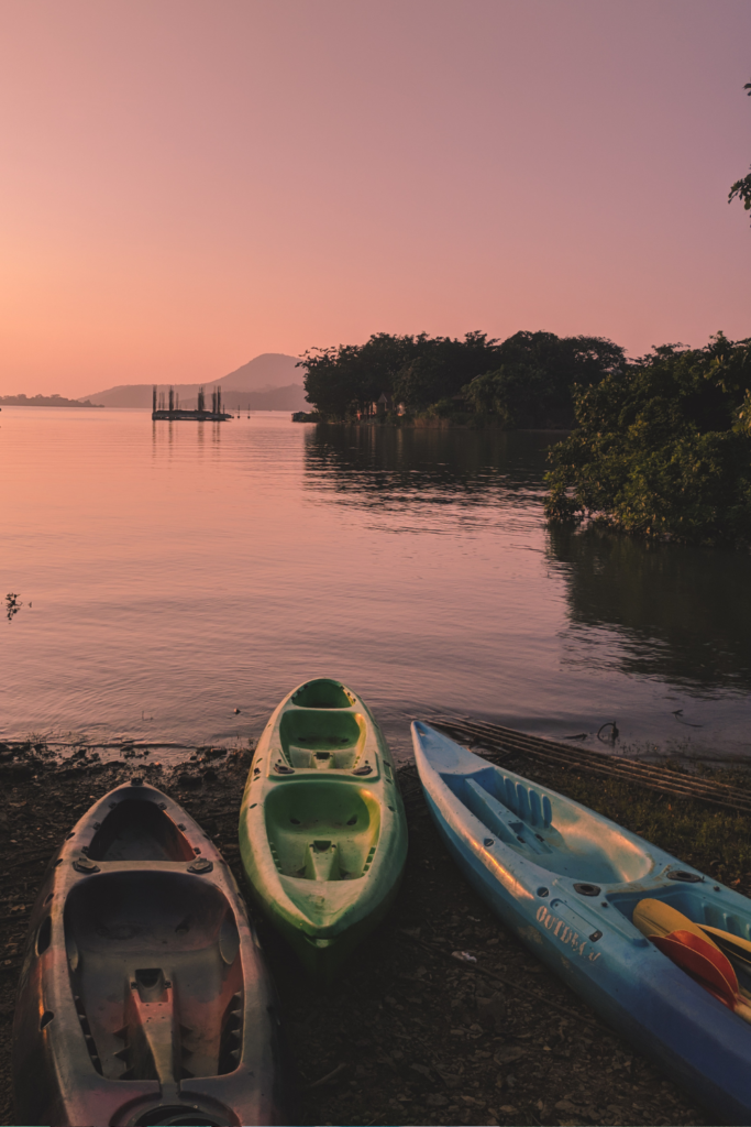 40 fun date night ideas for halloween - fall kayaking 