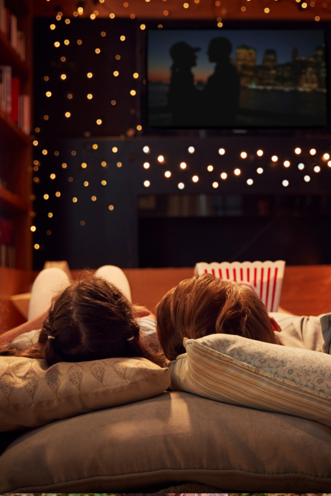 40 fun date night ideas for halloween - scary movie marathon